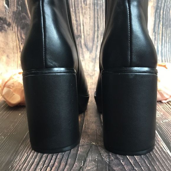 Aqua Black Leather Boots 9M - Picture 5 of 8
